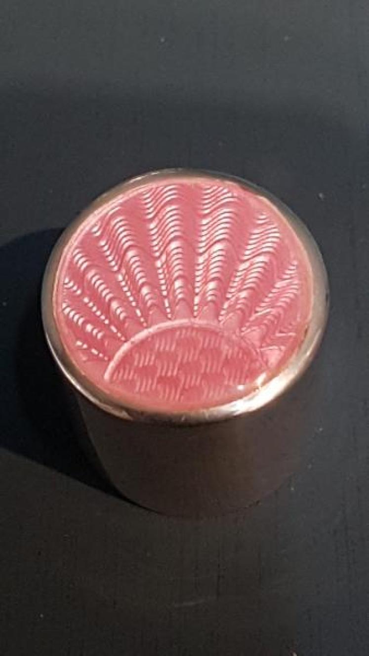 Engine Turned Pink Enamel and Silver Scent Bottle - Image 5