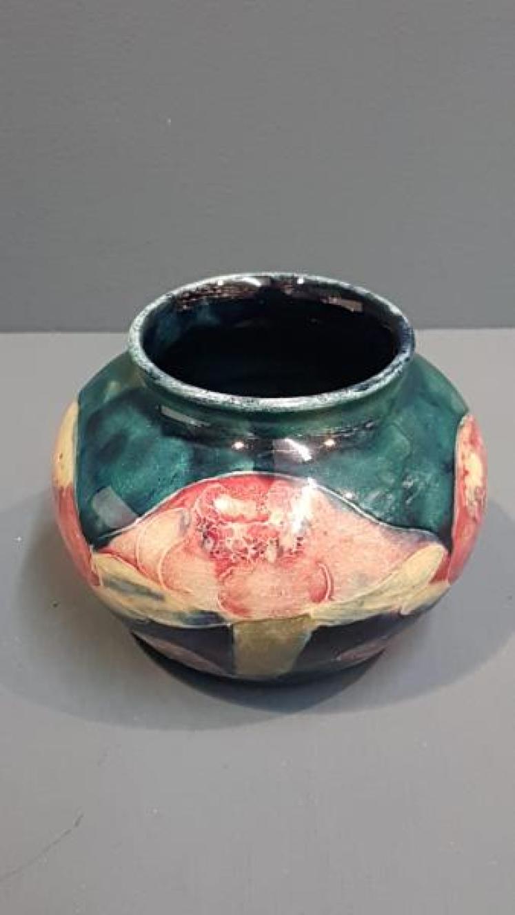 Superb Moorcroft Claremont Vase - Image 2