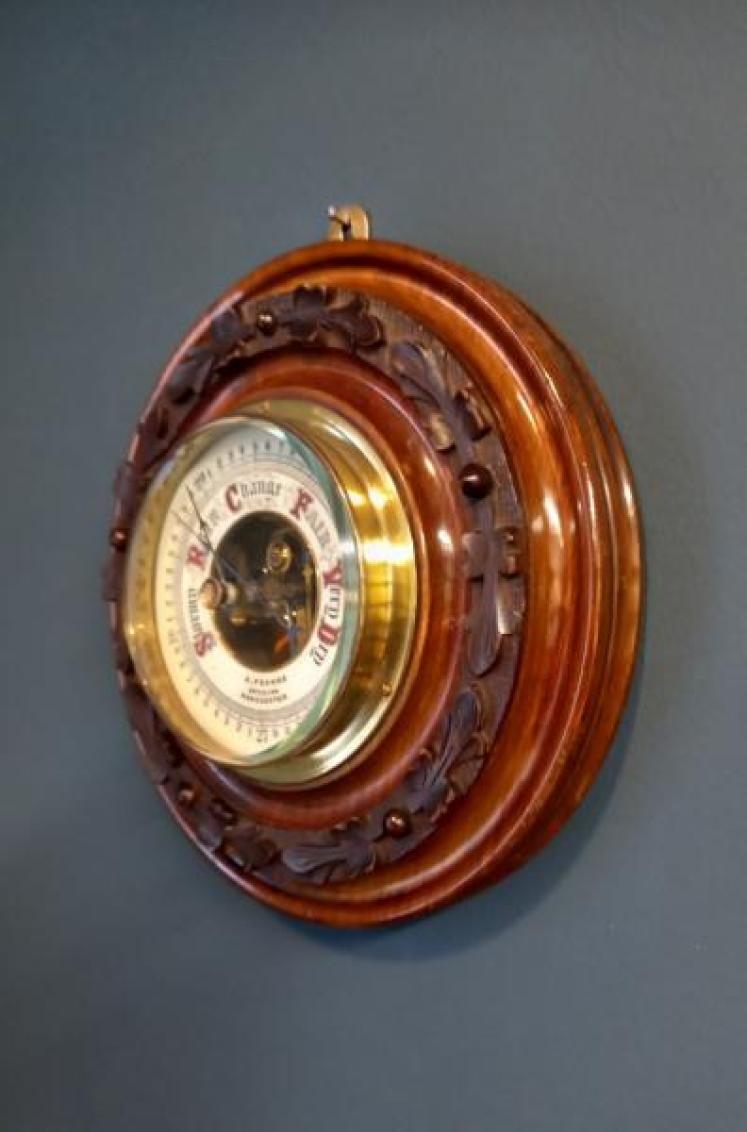 Victorian Walnut Acorn & Oak Leaf Manchester Barometer - Image 7