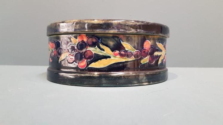Unusual Moorcroft Circular Table Box - Image 2