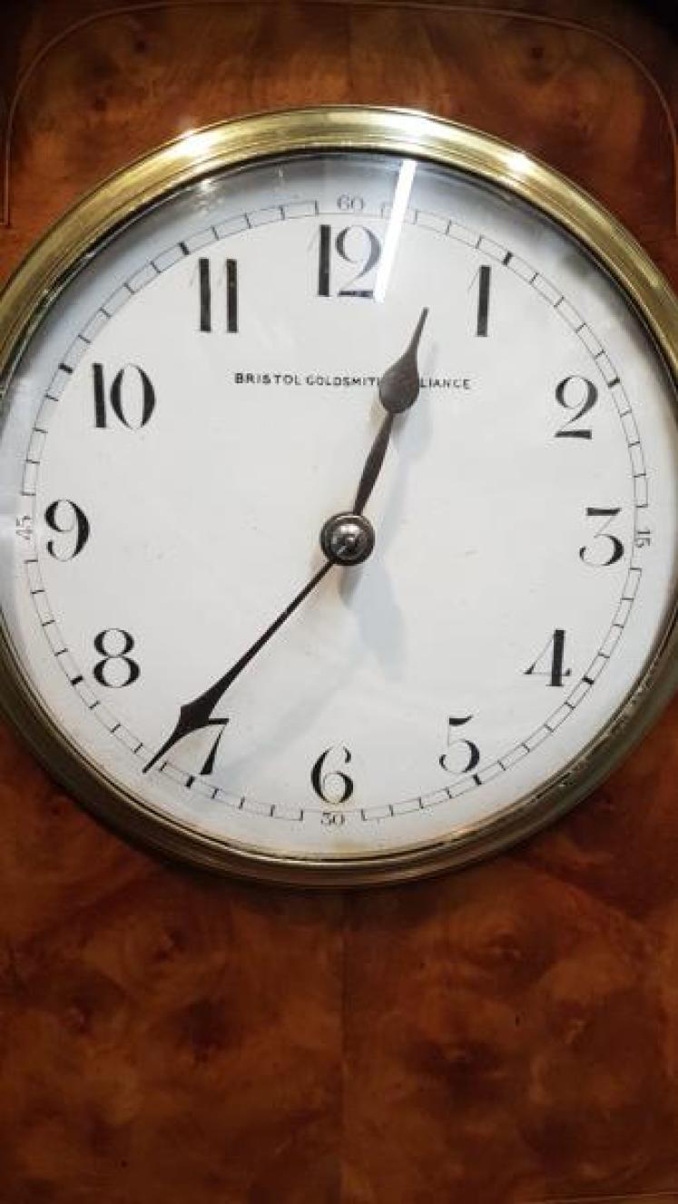 Victorian Burr Walnut Inlaid Mantel Clock - Image 3