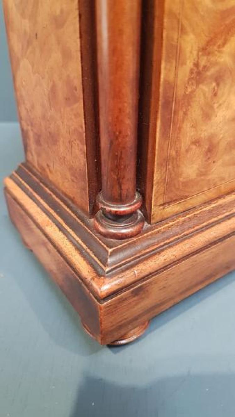 Victorian Burr Walnut Inlaid Mantel Clock - Image 4