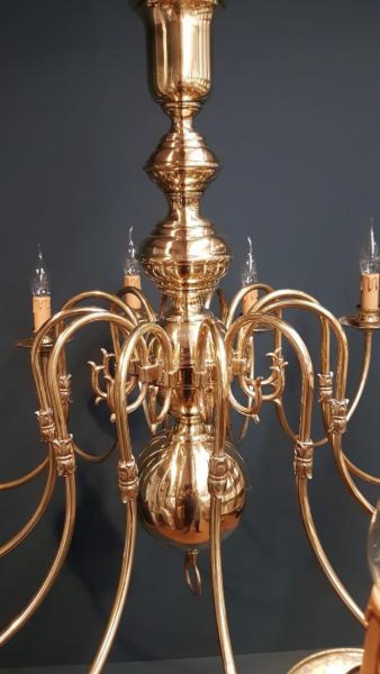 Edwardian 12 Arm Brass Chandelier - Image 6