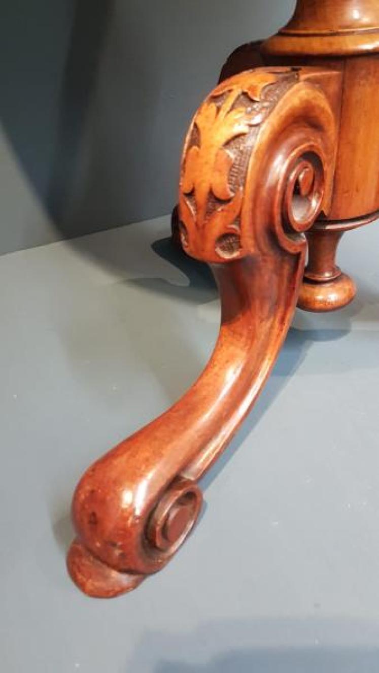Victorian Burr Walnut Lamp Table - Image 4