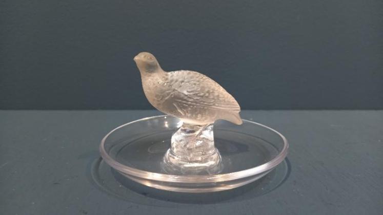 Lalique Opalescent Sitting Grouse Ring Tray - Image 1