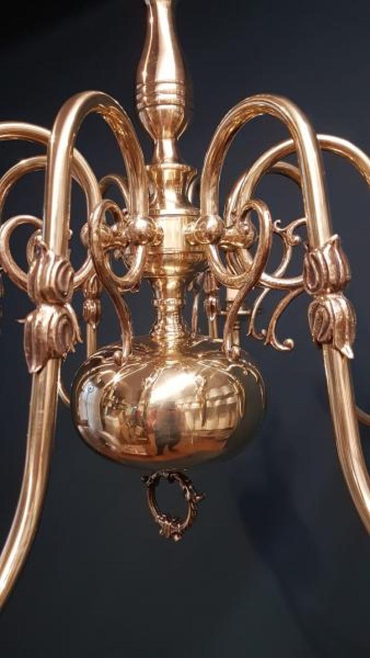 Edwardian 8 Arm Chandelier - Image 5
