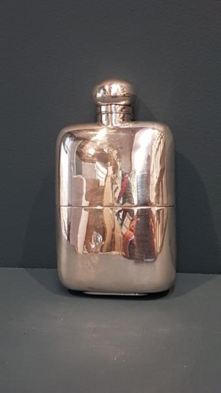 Superb Edwardian Silver Hip Flask and Cup - Image 1