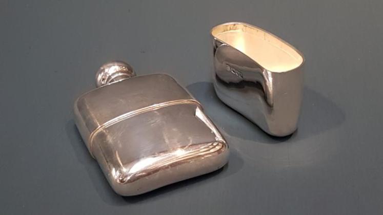 Superb Edwardian Silver Hip Flask and Cup - Image 2