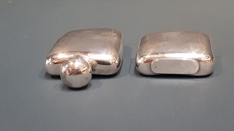 Superb Edwardian Silver Hip Flask and Cup - Image 6