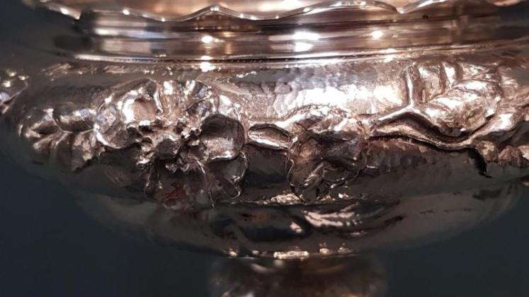 Superb Edwardian Period Cast Silver Centre Piece - Image 3