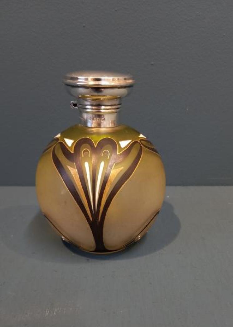 Art Nouveau Silver Iridescent Olive Green Glass Scent Bottle - Image 1