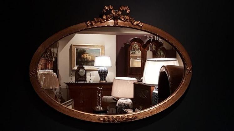 Edwardian Timber Gilt Oval Mirror  - Image 1