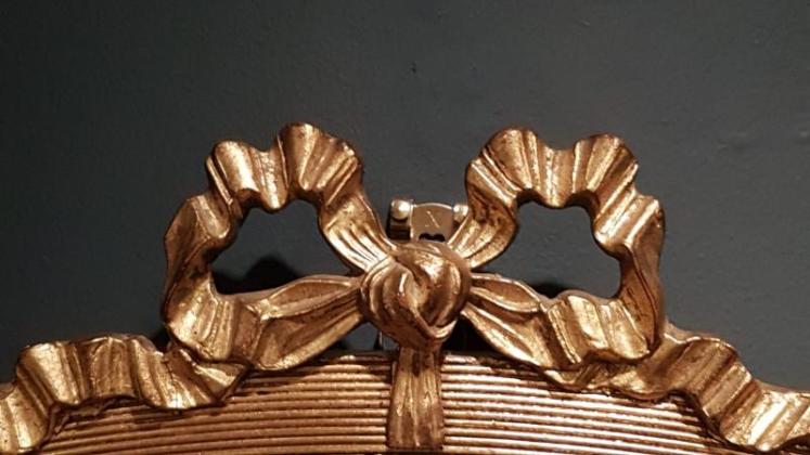 Edwardian Timber Gilt Oval Mirror  - Image 3