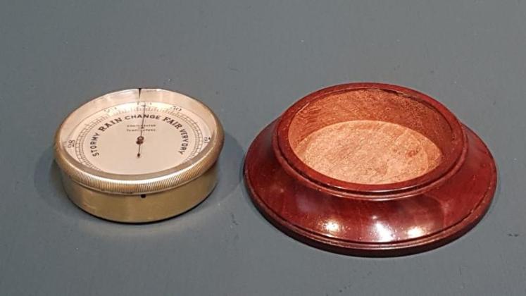 Victorian Desk Top Pocket Barometer - Image 3