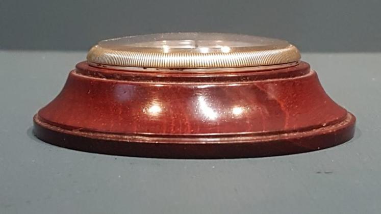 Victorian Desk Top Pocket Barometer - Image 5