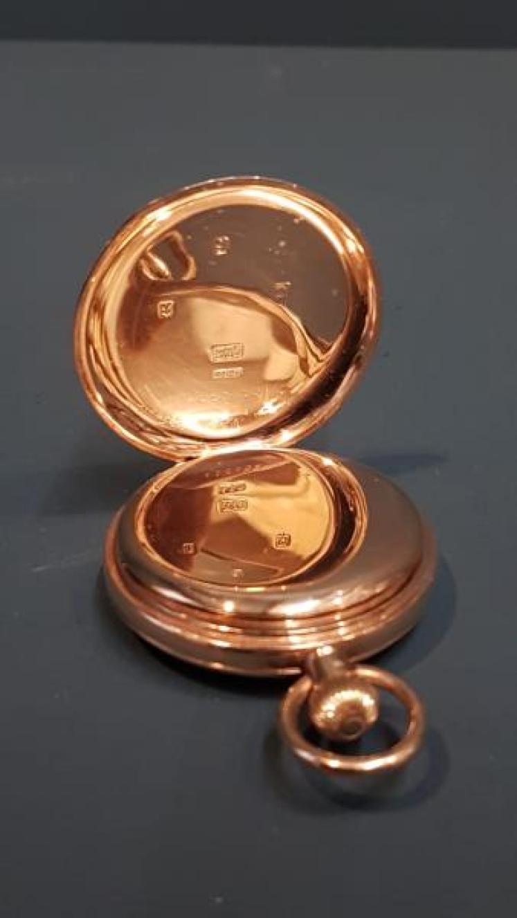 Benson Half Hunter 9ct Gold Pocket Watch - Image 4