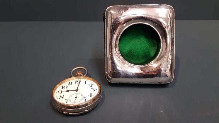 Edwardian Chester Silver Pocket Watch and Stand - Image 2