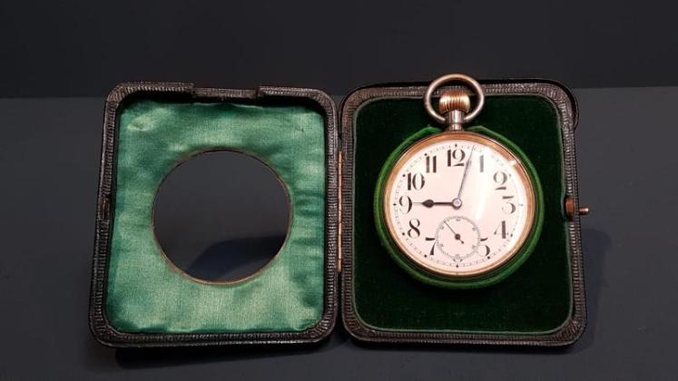 Edwardian Chester Silver Pocket Watch and Stand - Image 6