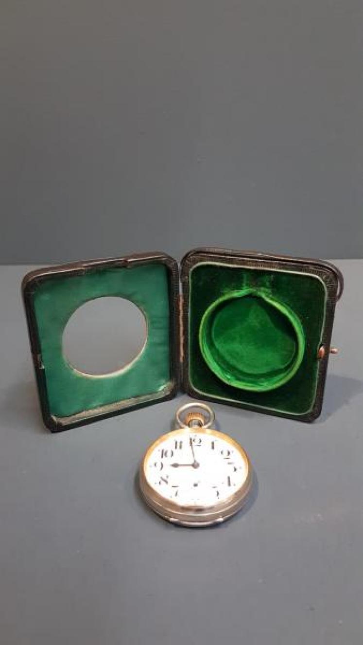 Edwardian Chester Silver Pocket Watch and Stand - Image 7