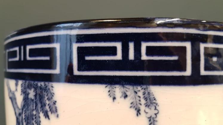Mintons Blue and White Stick Stand - Image 7
