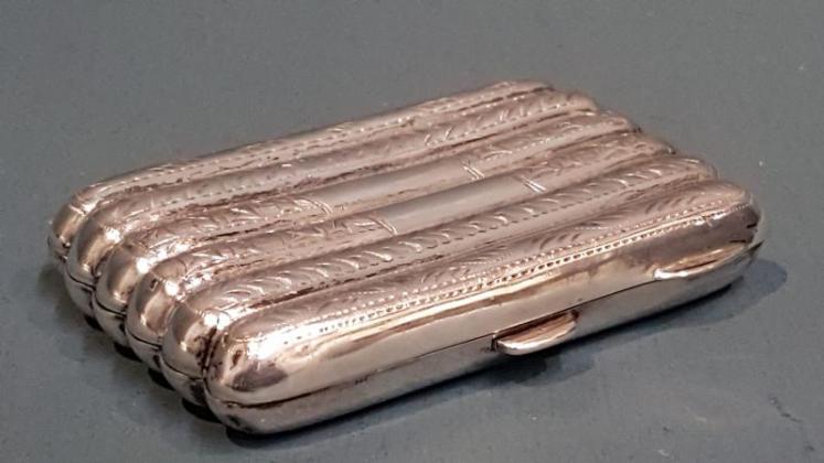 Silver Cheroot Case - Image 2