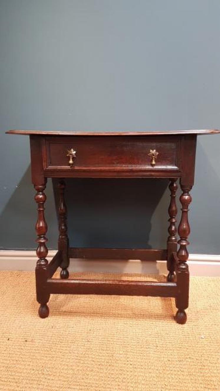 George II Oak Single Drawer Side Table - Image 1
