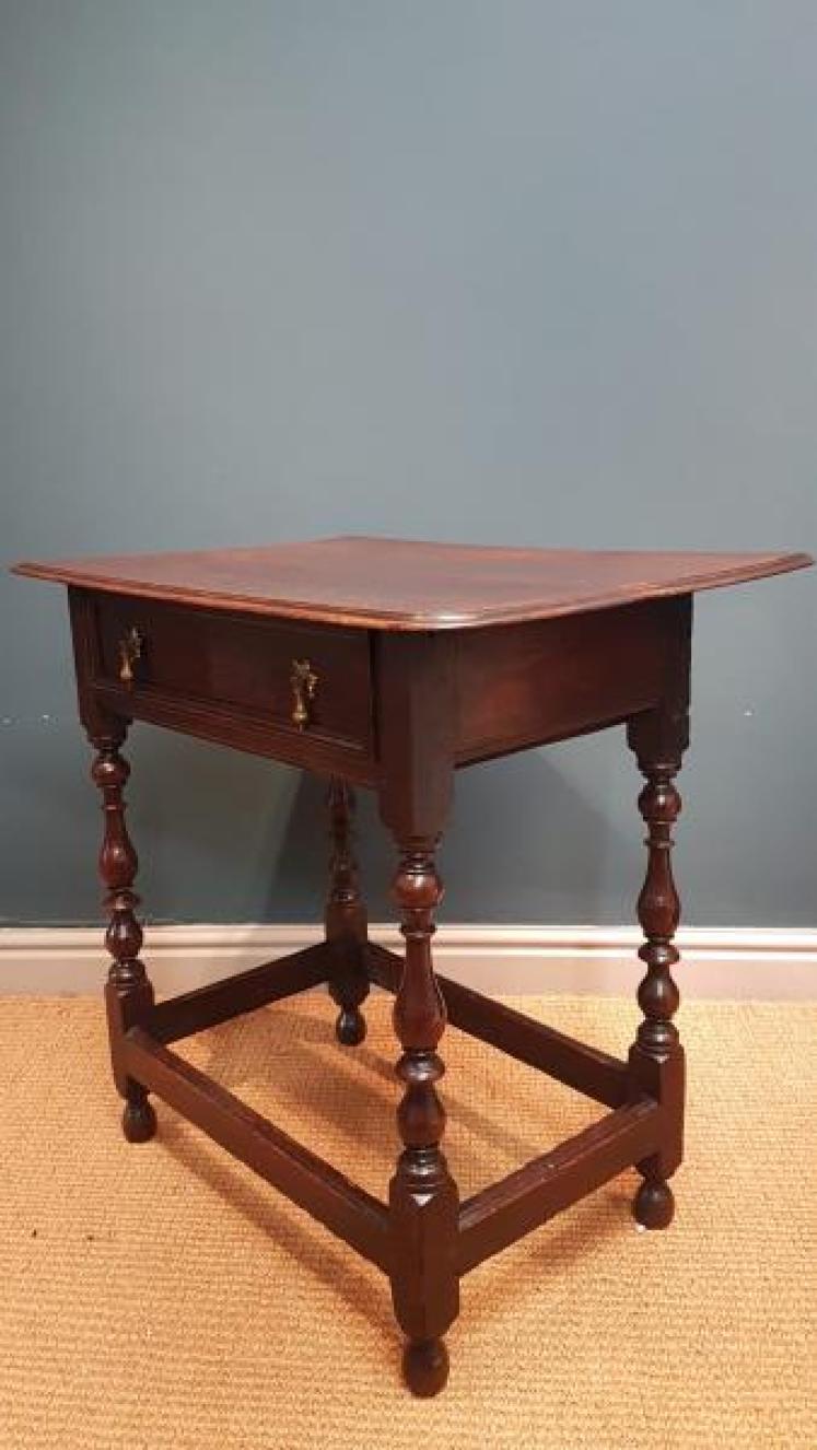 George II Oak Single Drawer Side Table - Image 3