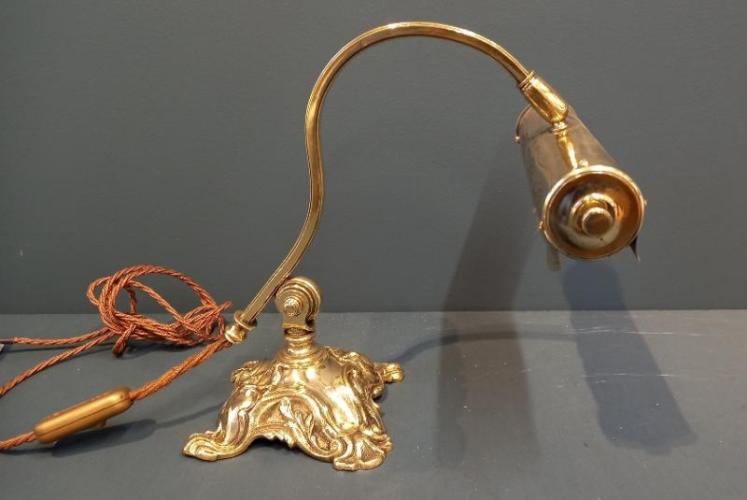 Victorian Cast Brass Adjustable Desk Lamp - Image 5