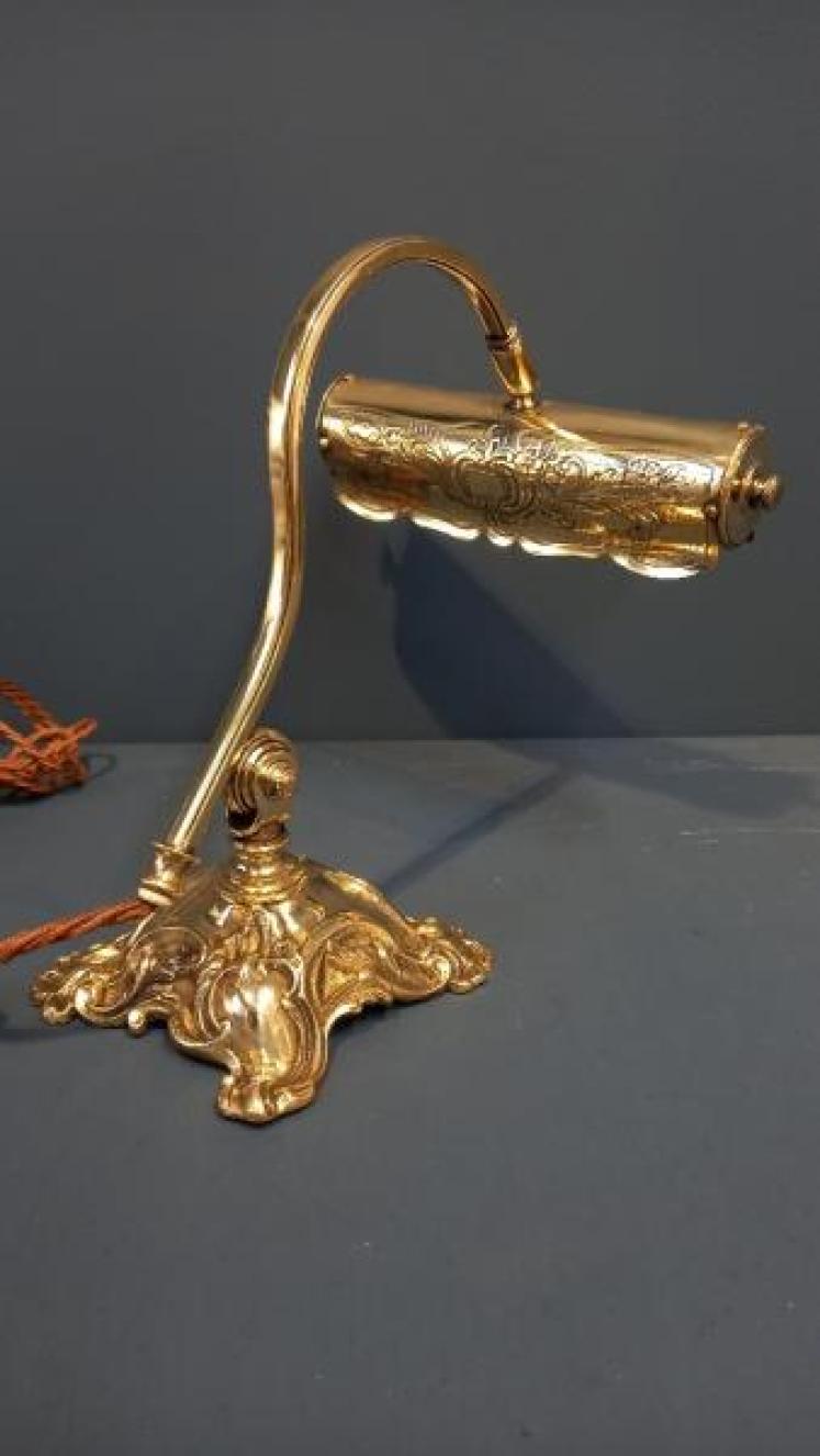 Victorian Cast Brass Adjustable Desk Lamp - Image 6