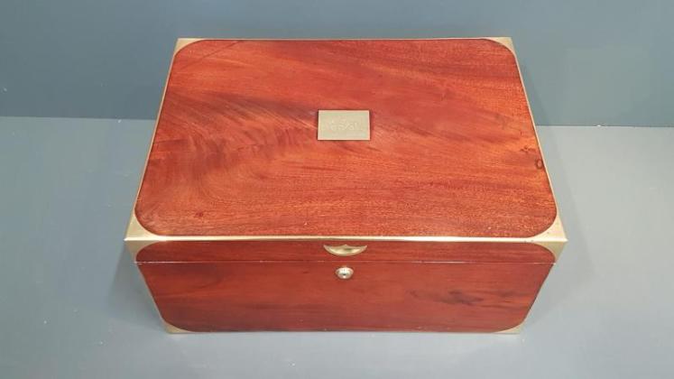 Early Victorian Brass Bound Mahogany Deeds Box - Image 3