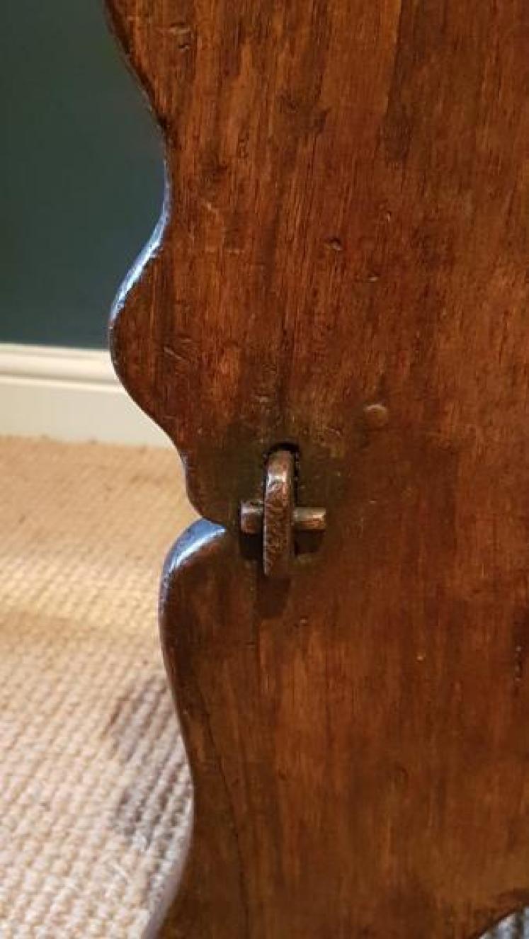 Small Period Oak Fireside Settle  - Image 3