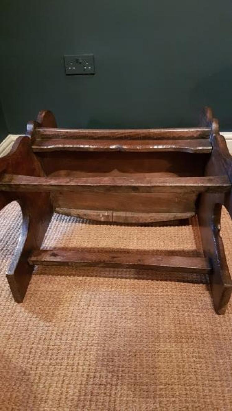 Small Period Oak Fireside Settle  - Image 7