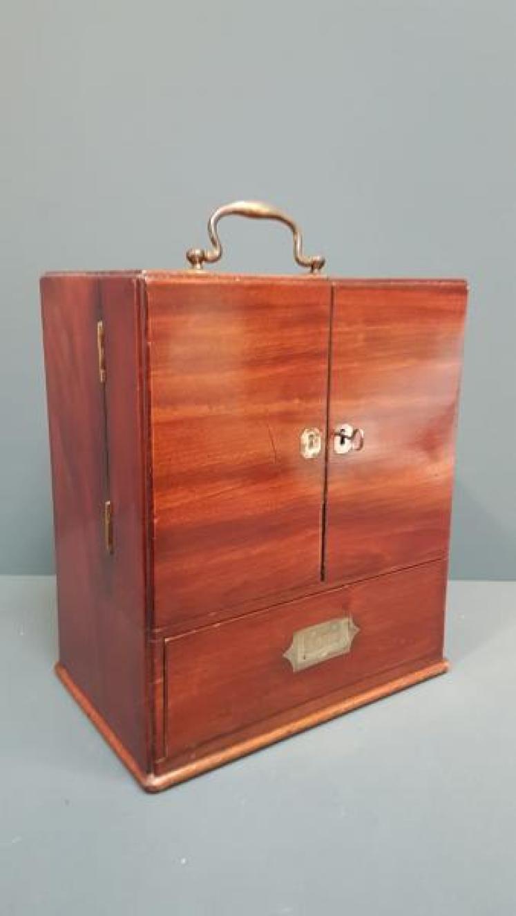 Victorian Mahogany Apothecary Box and Original Contents - Image 4