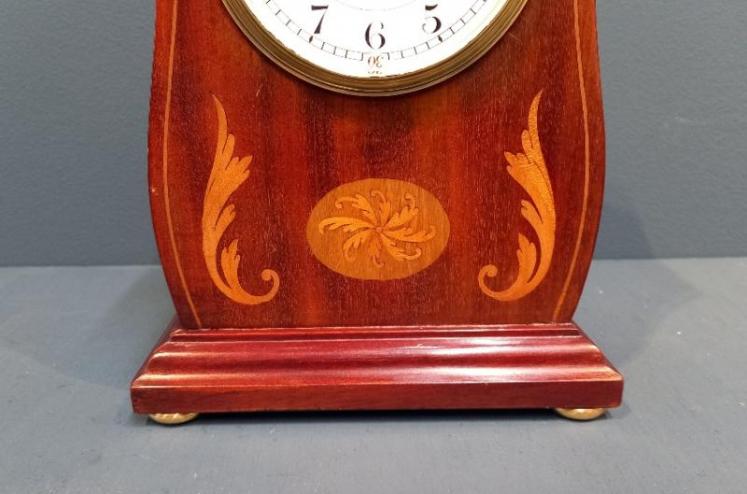 Edwardian Scalloped Top Inlaid Mantel Clock - Image 3