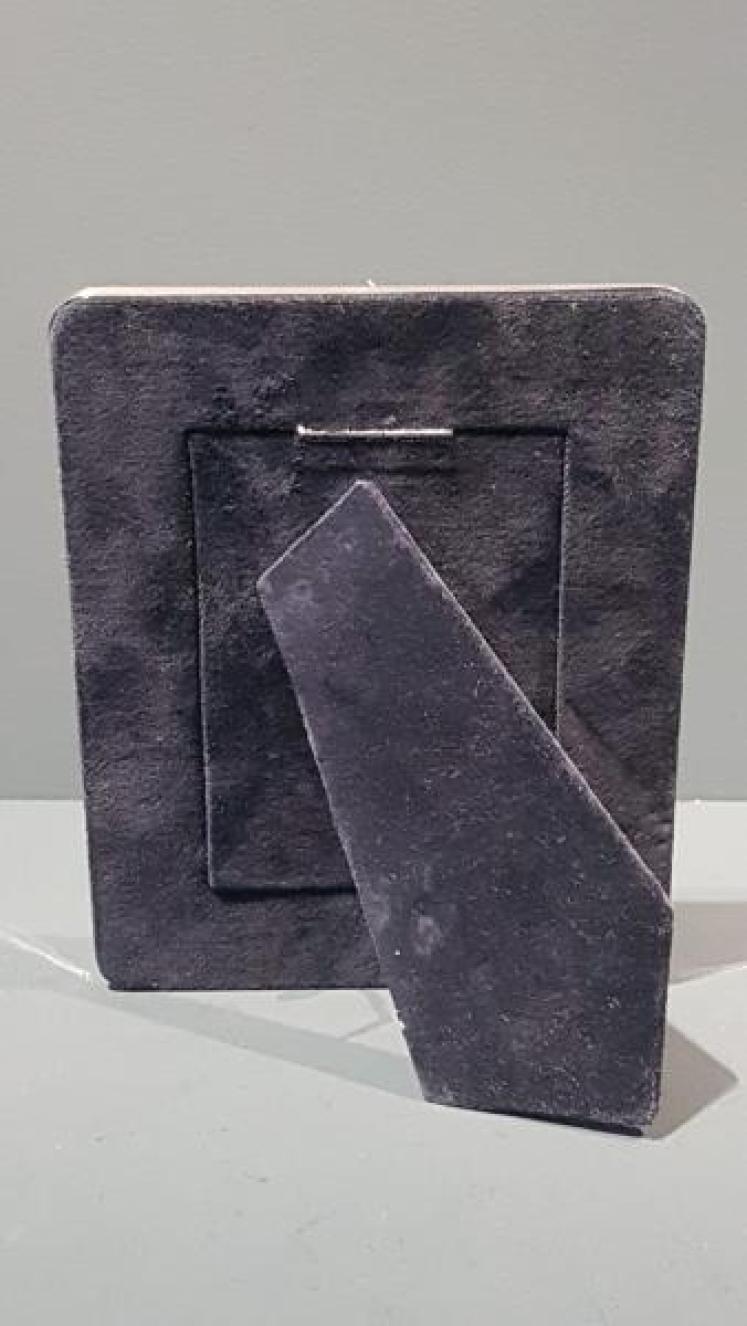 Fine Quality Silver Wildlife Theme Photo Frame - Image 6
