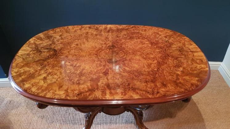 Wonderful Quality Victorian Burr Walnut Centre Table - Image 6