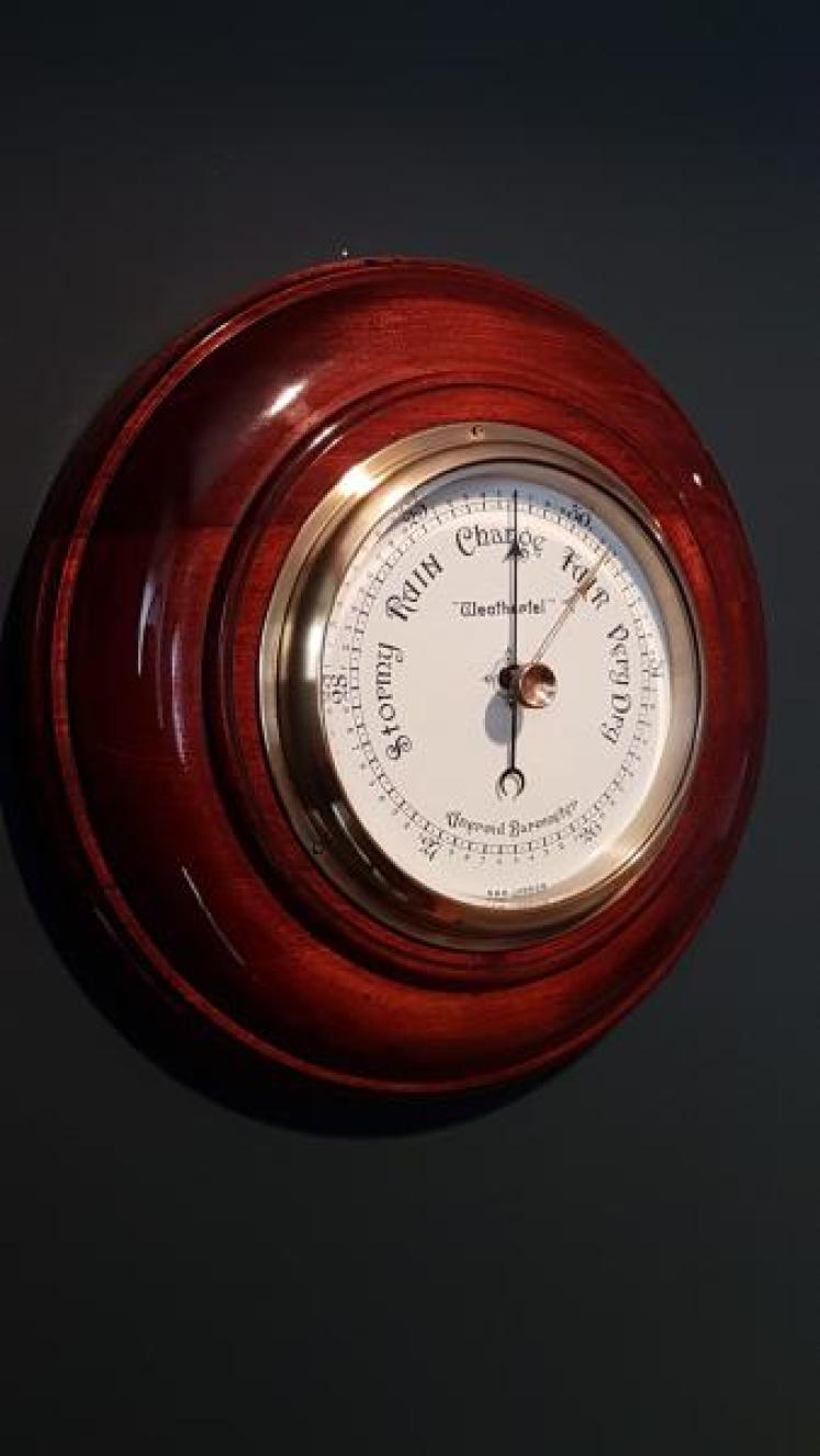 Victorian Short & Mason 'Weathertel' Barometer - Image 1