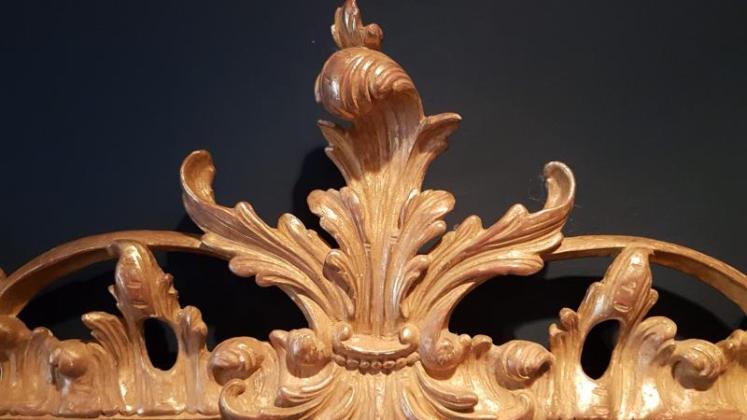 Stylish Timber Gilt Over Mantel Mirror - Image 5