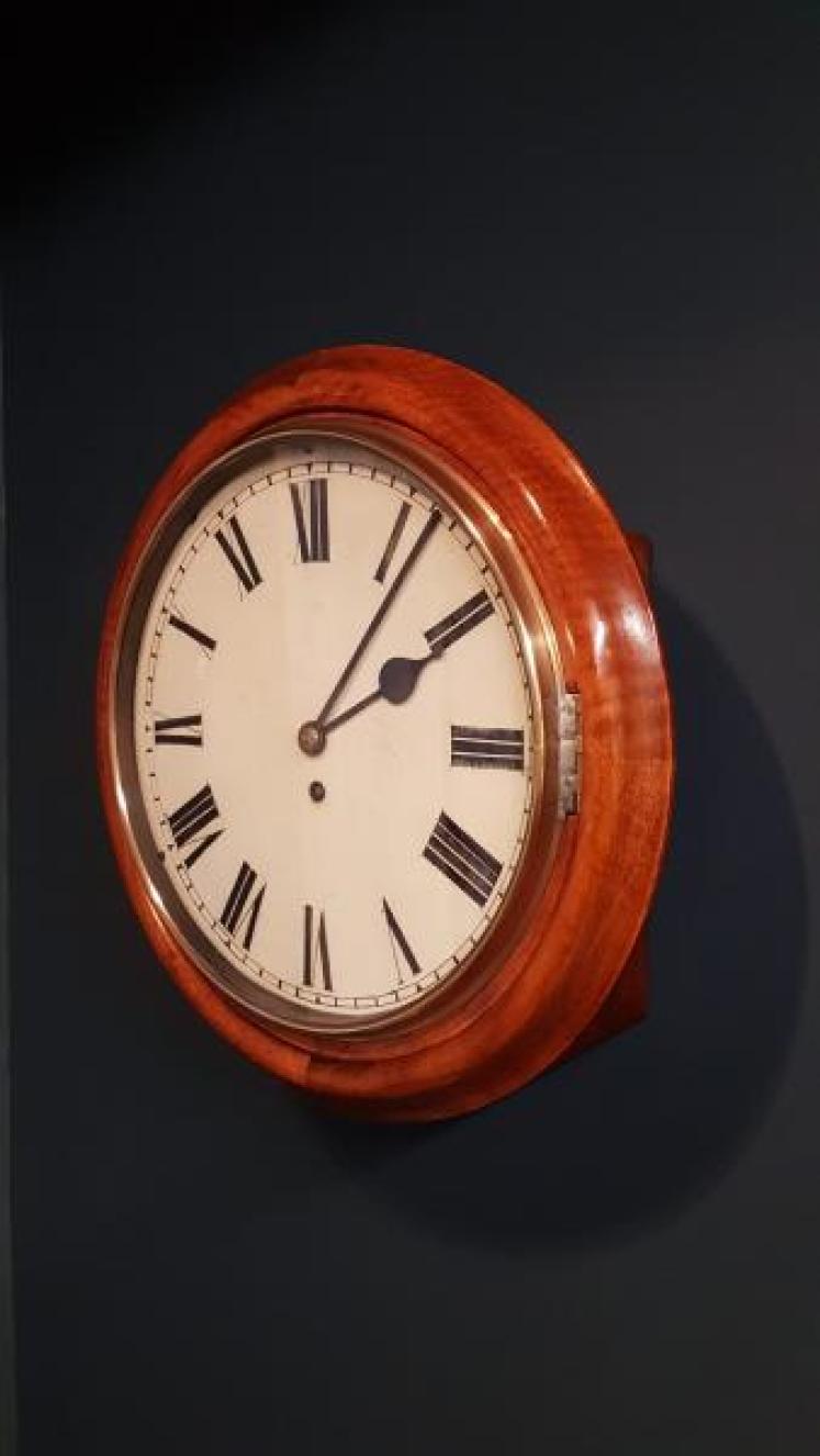 Victorian Walnut Cased Fusee Dial Clock - Image 2