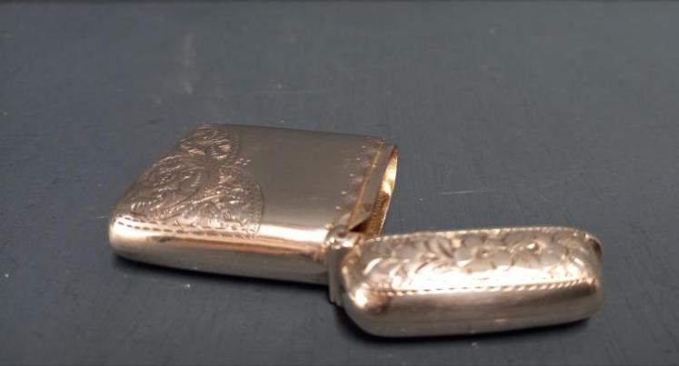 Victorian Engraved Silver Vesta Case - Image 4