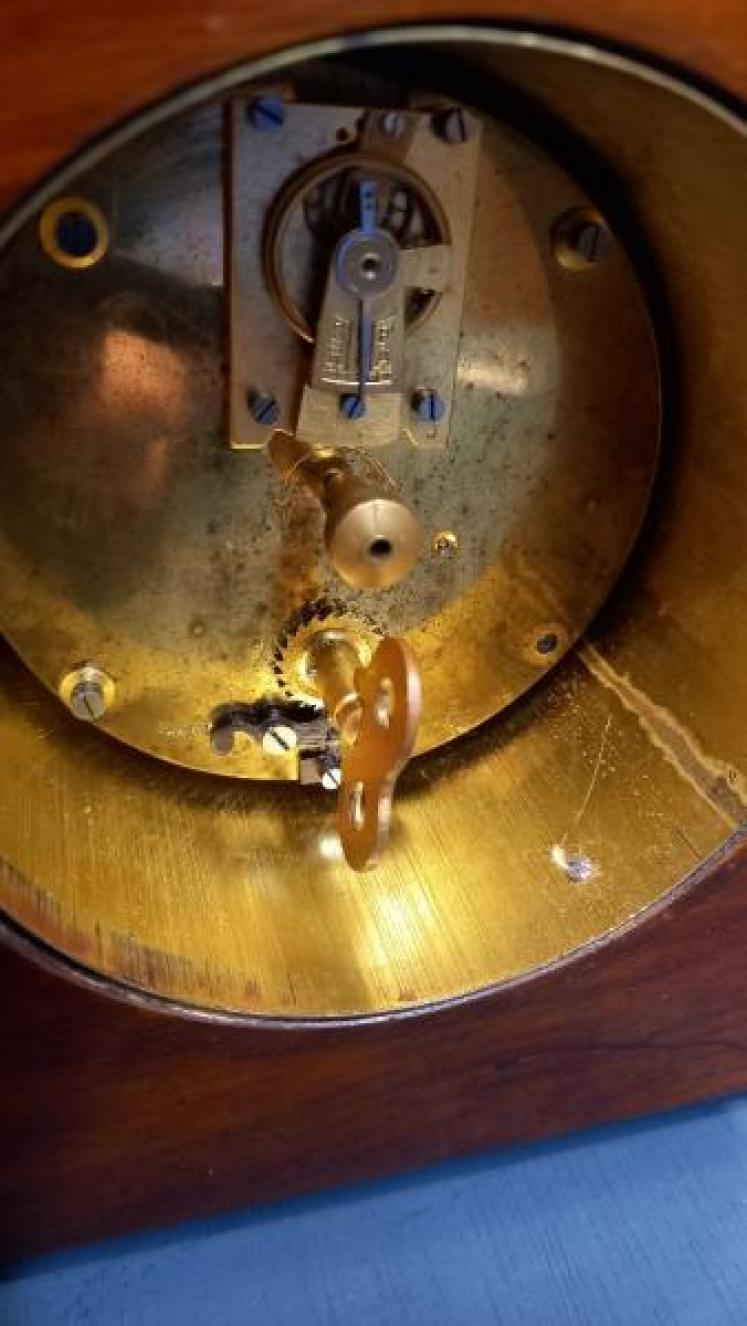Edwardian Period Burr Walnut & Gilt Mantel Clock - Image 5