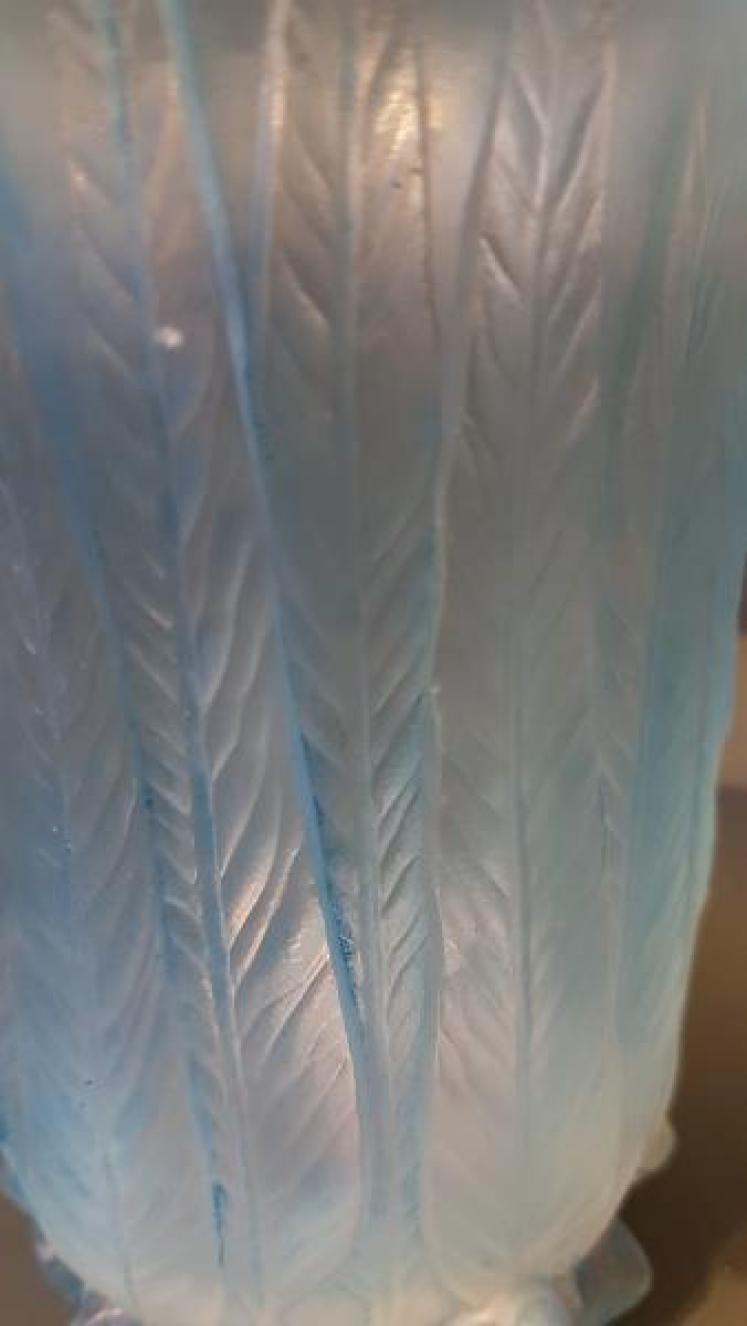 Rene Lalique Eucalyptus Flared Neck Vase - Image 5