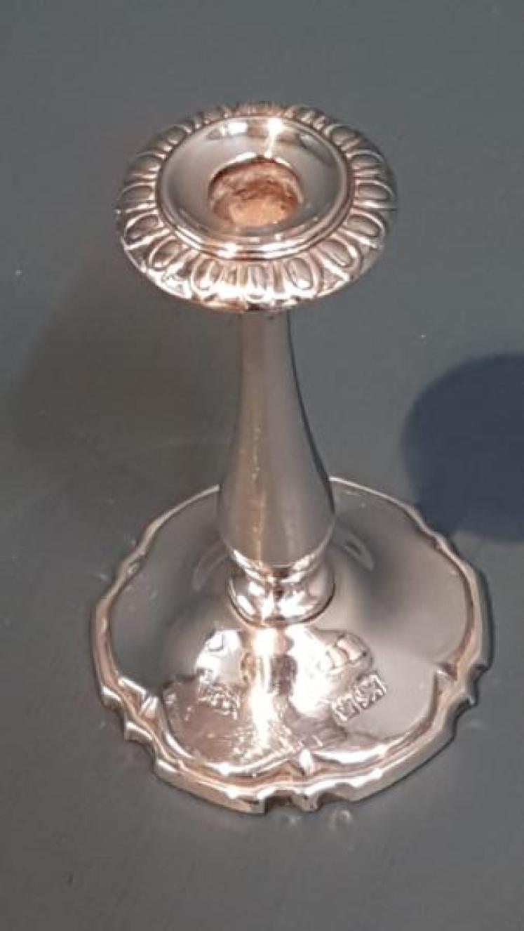 Walker and Hall Cast Silver Taper Stick - Image 5