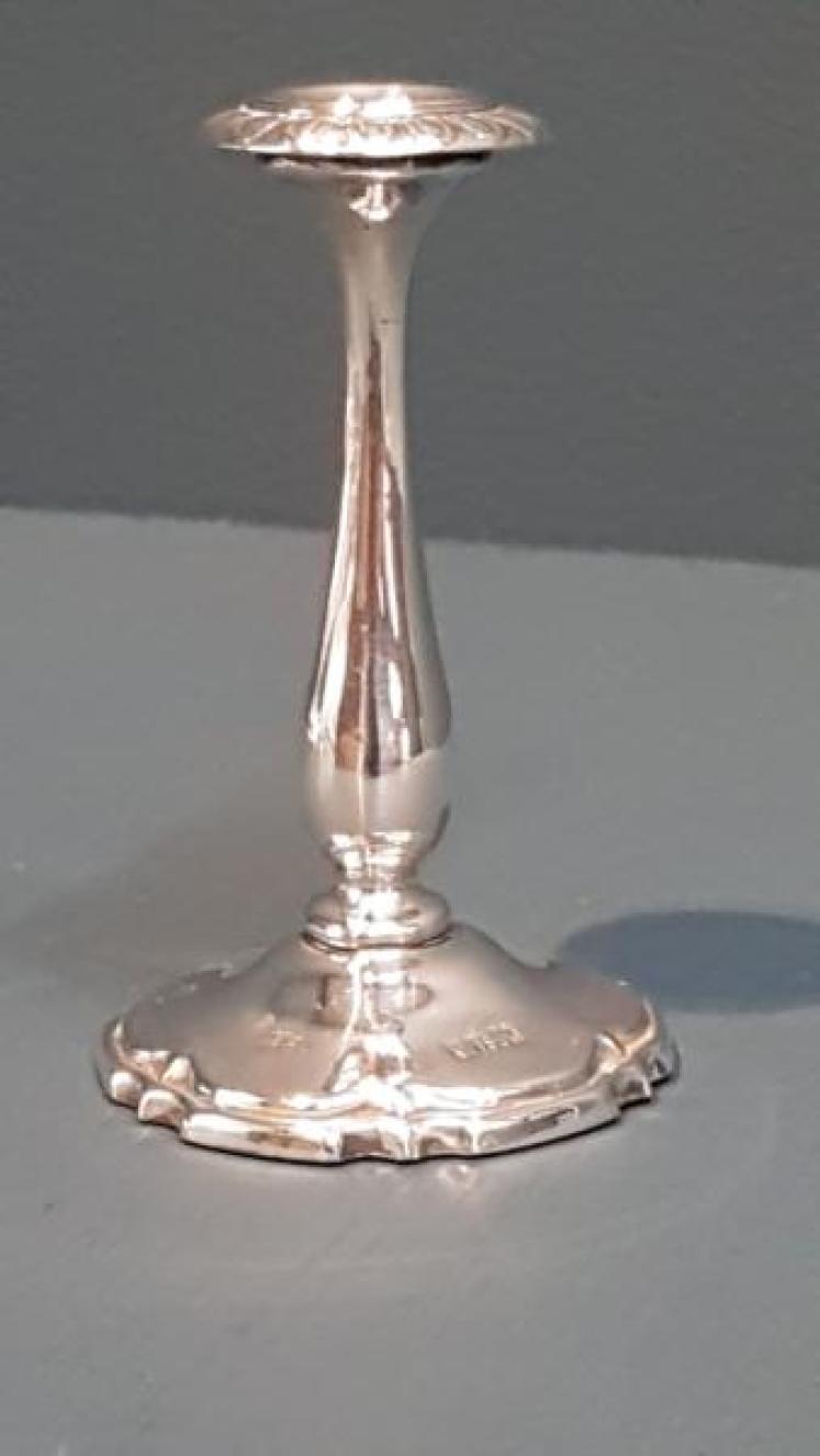Walker and Hall Cast Silver Taper Stick - Image 6