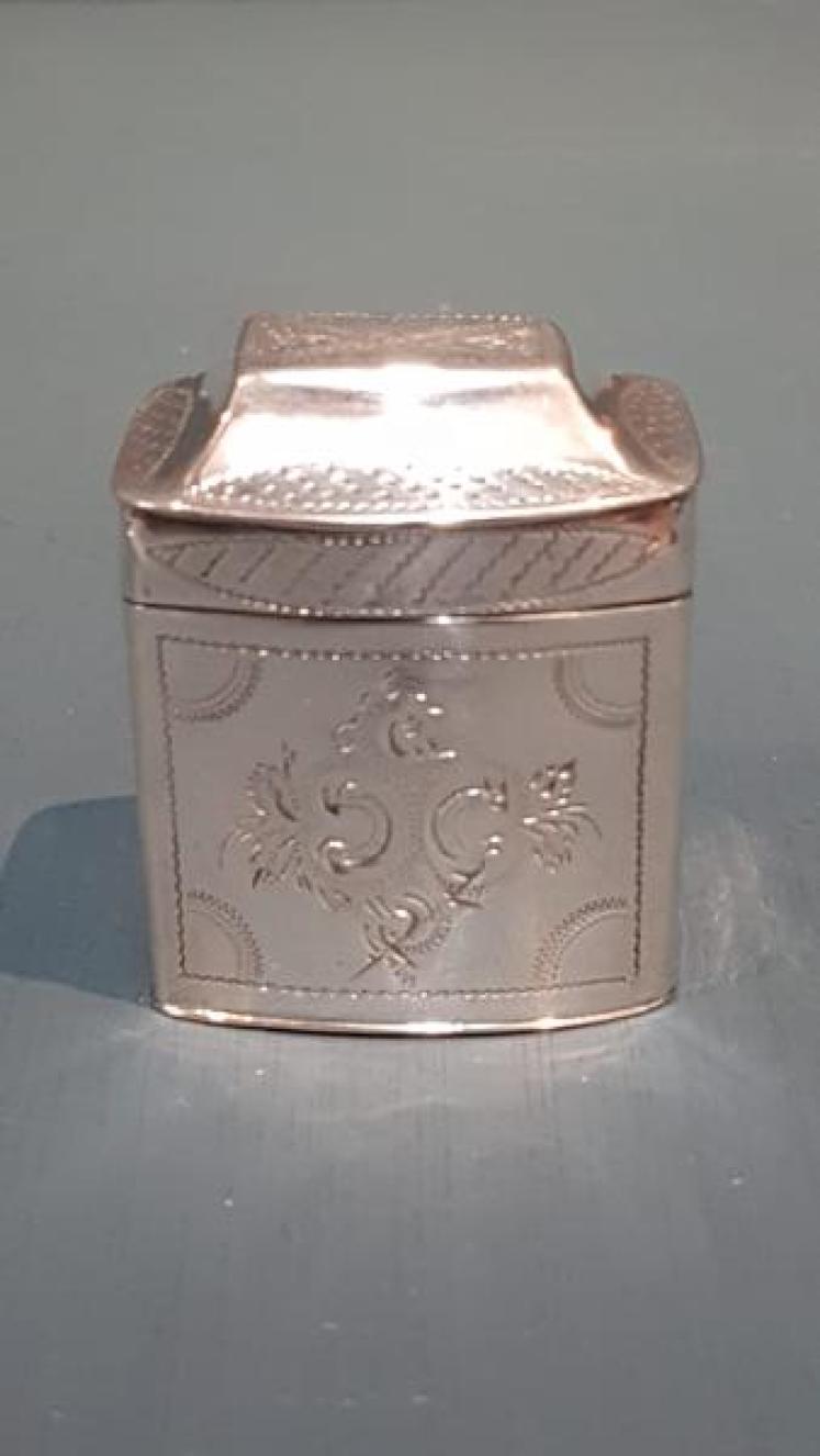 Mid Victorian Dutch Silver Peppermint Box - Image 1
