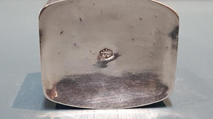 Mid Victorian Dutch Silver Peppermint Box - Image 4