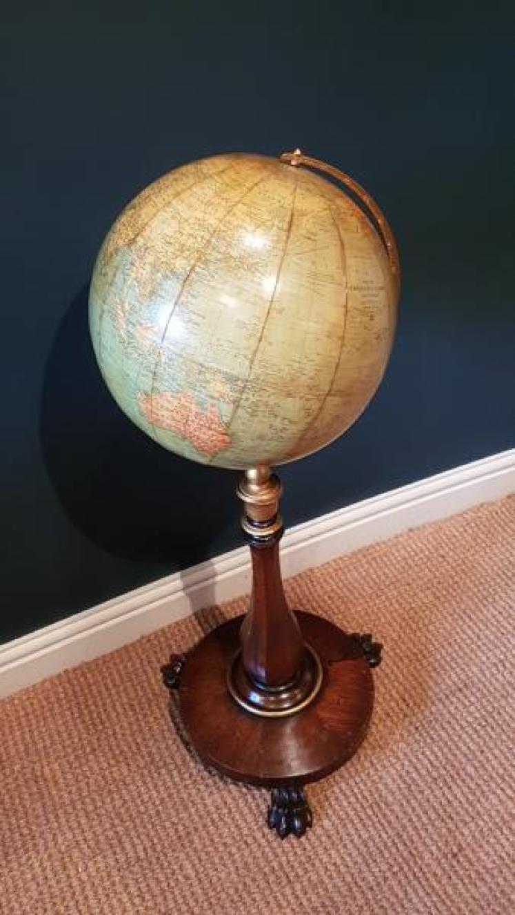 Impressive Floor Standing Terrestrial Globe - Image 7