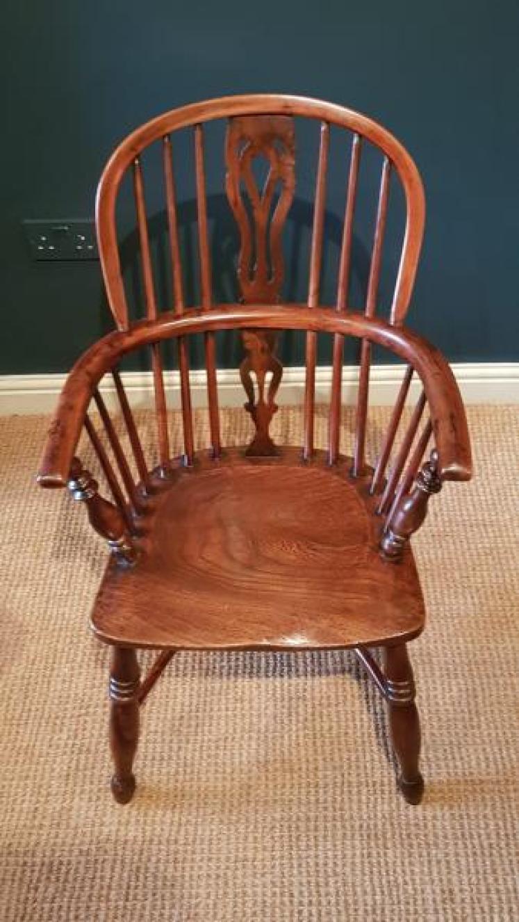 Early Victorian Yew Wood Windsor Chair - Image 3