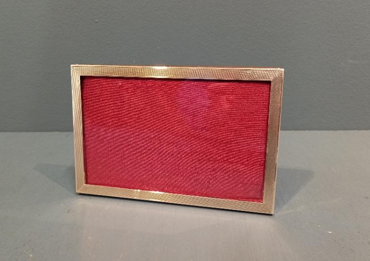 George V Engraved Silver Photo Frame - Image 1