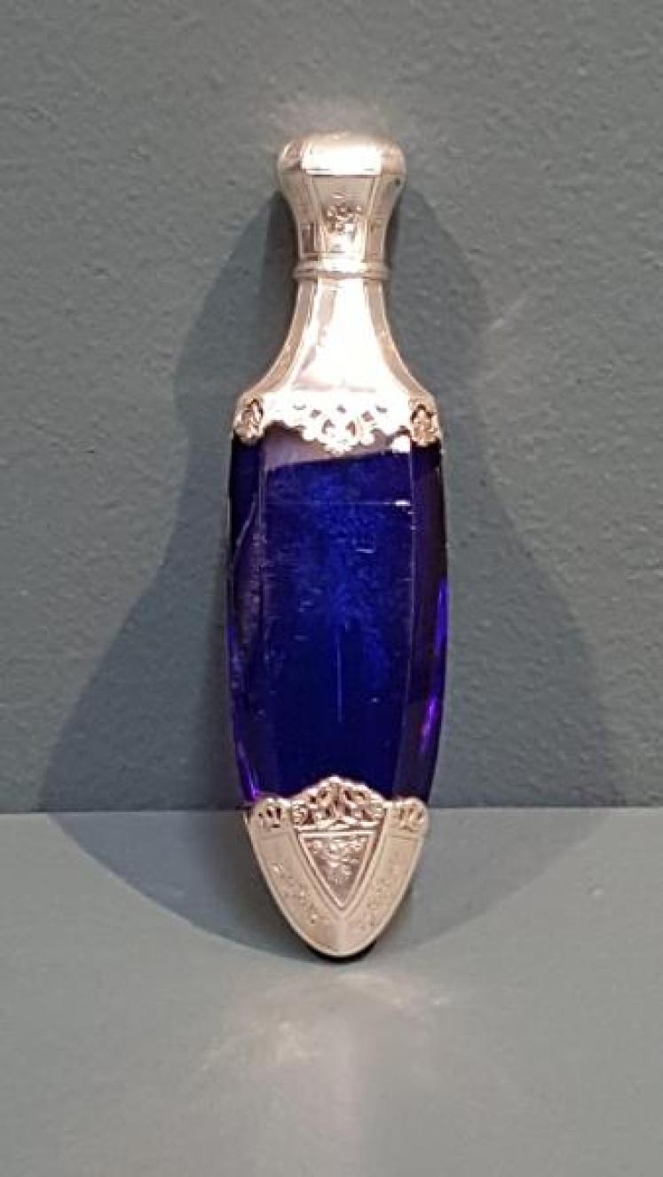 Victorian Silver and Bristol Blue Glass Scent Bottle - Image 2